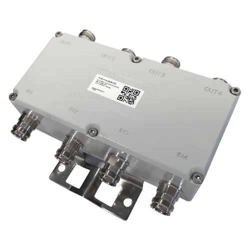 Powertec 4x4 Hybrid Coupler, 698 to 3800 MHz, 4.3-10 Female - Main Image (106-PCM-HY4-6940.432)