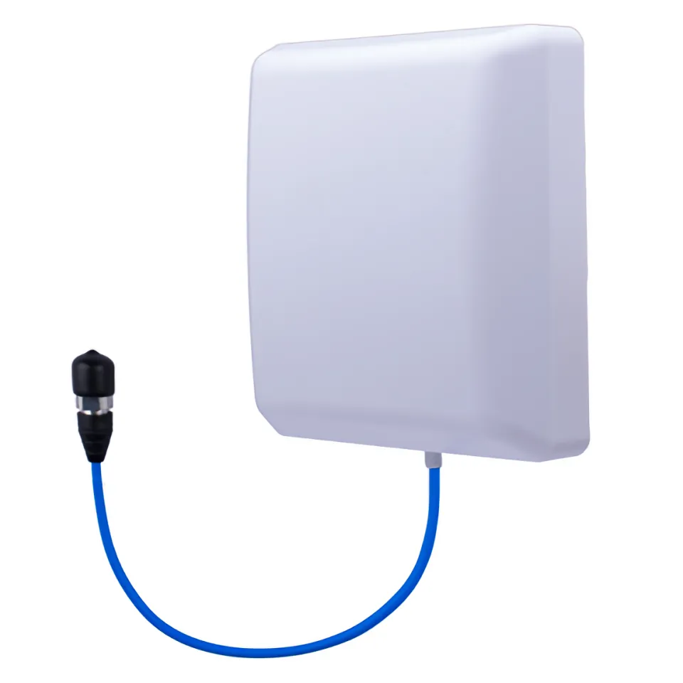 Powertec 4G-5G Outdoor Wall Mount Antenna, 698 to 4000 MHz - Main Image (106-VPA-6940-7.N2)